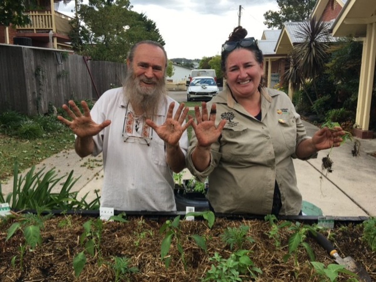 Grow Pods with Community Greening